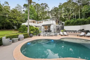 442 Martinsville Rd  · Villa Nessa - Spa - 12.5m pool up to 14 guests - Image 5