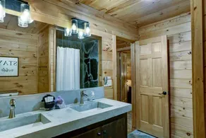 Creekside Cabin w/ Hot Tub & Fishing Access - Image 5