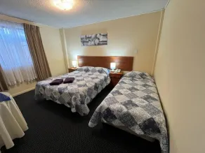 Hotel Queen Royal Imperial - Image 4