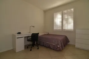 Irvine Resort Style 2 bedrooms/2 bathrooms furnished, 1 floor, attached garage - Image 5