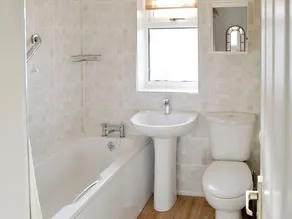 3 værelses bolig i Wroxham - Image 2