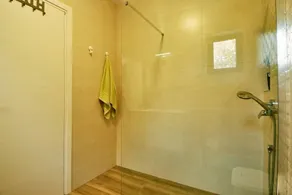 Modern Villa with 4 bedrooms and pool near Pula - Image 3