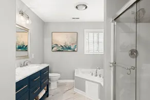 Renovated River House l Private Beach and Dock l Unforgettable Views<br> - Image 4