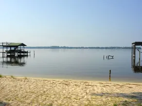 Fantastic Rates! Book Now and Save* Beautiful bay front cottage! - Image 5