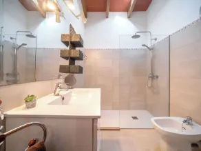 Wonderful private villa for 7 guests with private pool, hot tub, WIFI, A/C, TV and patio - Image 3