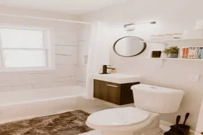 Lavish 2BR Lower Unit in Ferndale - Image 2