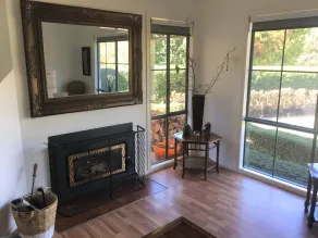Vita huset på \"Home Farm Healesville\" - Image 2