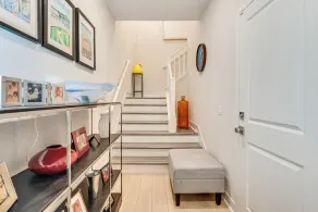 12 Mi to Dtla! Multi-level Charmer w/ Pool Access - Image 3