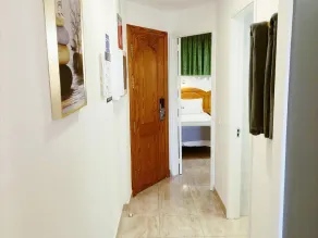 Seaview Friendly Holiday Home 9 - Image 5