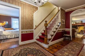 King & Queen Suite in Historic Inn Circa 1780 - Image 2