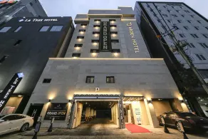 Arden Hotel - Image 4