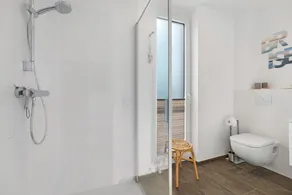 Houseboat 'Sutje' con vista mare, terrazza privata e Wi-Fi - Image 2