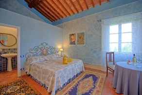 Villa Lorenza - Stort hus med pool nær Palaia i Toscana - Image 2