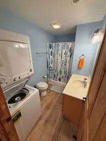 Three Bedroom FLOATING Home @Froggies/ Whitman Hollow Marina.   - Image 2