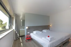Villa til 6 personer 300 m fra strandene, på en golfbane - Image 4