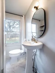 Perfect House In Hillsdale, Brings Friends & Fam - Image 2
