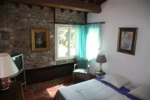 Large F2 Plein Sud quiet environment 5 Km from CERET 66400 Altitude 450 M. - Image 4