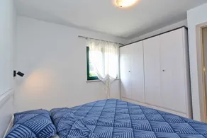 Holiday home with a/c - Image 5