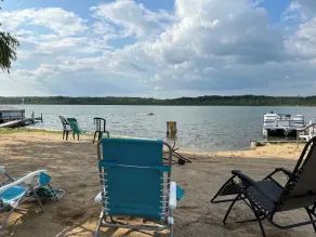Wabasis Lake, cosy, 2 br, with beautiful lake view- Midweek End of Summer Sale! - Image 4