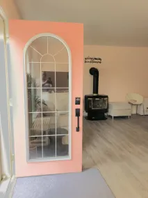 Lambton Shores Beach House - Image 2
