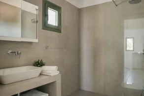 Luxury Villa with Jacuzzi, Infinity Pool And Spectacular Sea & Mountain Views - Image 2