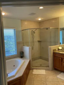 Premier Beachfront Condo w/ Rooftop Oasis, Brand-NEW Hot Tub & Panoramic Views - Image 4