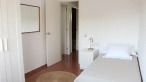 Apartmentgc · CityCentre ✩ WIFI ✩ FullKitchen ✩ Parkering ✩ Foodie ✩ Supermarkt - Image 3