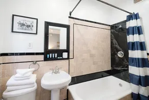 Broadlind Hotel - Image 4