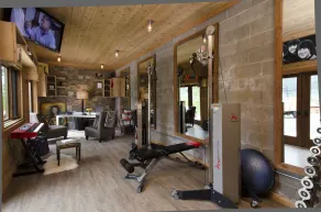 Luxueux complexe de 60 acres de ranch au cœur du magnifique canyon Bridger - Image 3