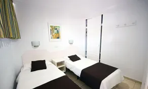 Apartamentos Arco Iris - Image 4