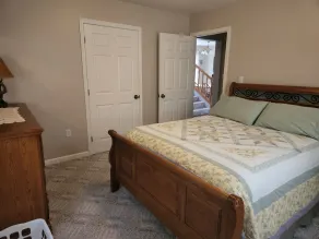 Lovely Mount Storm Waterfront Lake House - pet friendly, child friendly retreat - Image 5