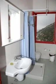 Cozy house with a fantastic view of the ocean from every room, free Wi-Fi - Image 2