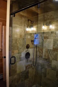 Private Log Cabin with an AMAZING VIREW!!!  Hot Tub and Sleeps up to 14 - Image 3
