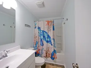 \"SeaQuest East\" -2nd Row Pet Friendly Duplex, 4 Bedrooms / 3 Bathrooms - Image 3