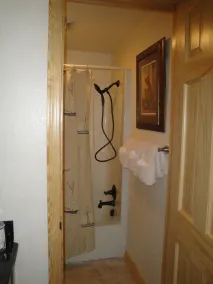 Mountain Harbor Resort & Spa - Image 3