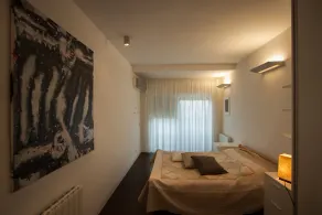 Suite Zen & Art: familia y amigos modernos y acogedores interiores modernos - Image 4