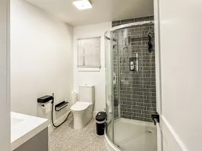 The Houston Oasis - Urban Luxury - Image 3
