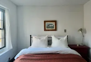 Historic house overlooking Rondout Creek - Image 3