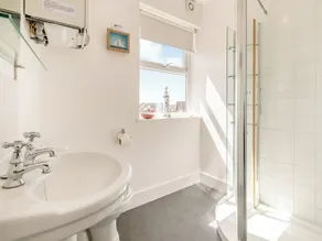 5 værelses bolig i Sheringham - Image 3