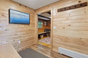 Tree House - Waterfront home situated in a quiet cove looking at Toothaker Island - Image 5