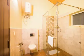 Alaya Stays 2 BHK with Garden & Balcony - Villa Harmony - Image 4
