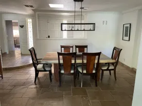 Beautiful Home on 1 acre lot facing the golf course in Scottsdale - Image 4