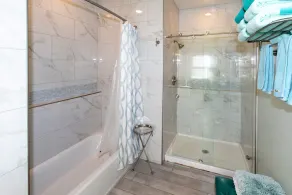 Dog friendly! Oceanfront home with side to side views! Hear the sea lions! - Image 4