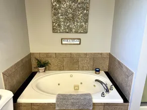 Upper Level Condo A-9 - Image 3