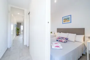 1-bedroom Apartment in Empuriabrava - Image 3