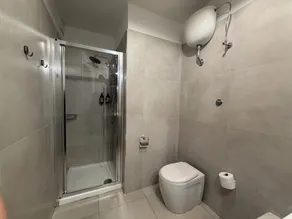 Ny modern 6BR Apt nära Colosseo - Image 5