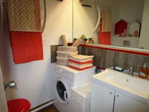 Rent studio August / September - Image 2