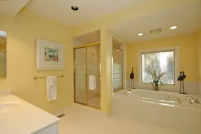 Immense maison de 4 chambres - piscine privée et vue spectaculaire - Image 2