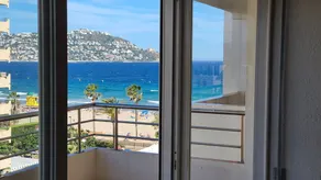 Apt Devant la Mer Avecterrasse et Piscine Devant le Port de Plaisance - Image 3