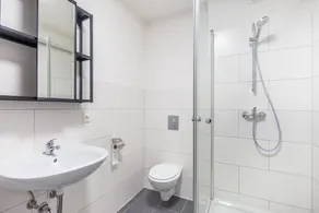 3 Bedroom apartment in great location - Image 3